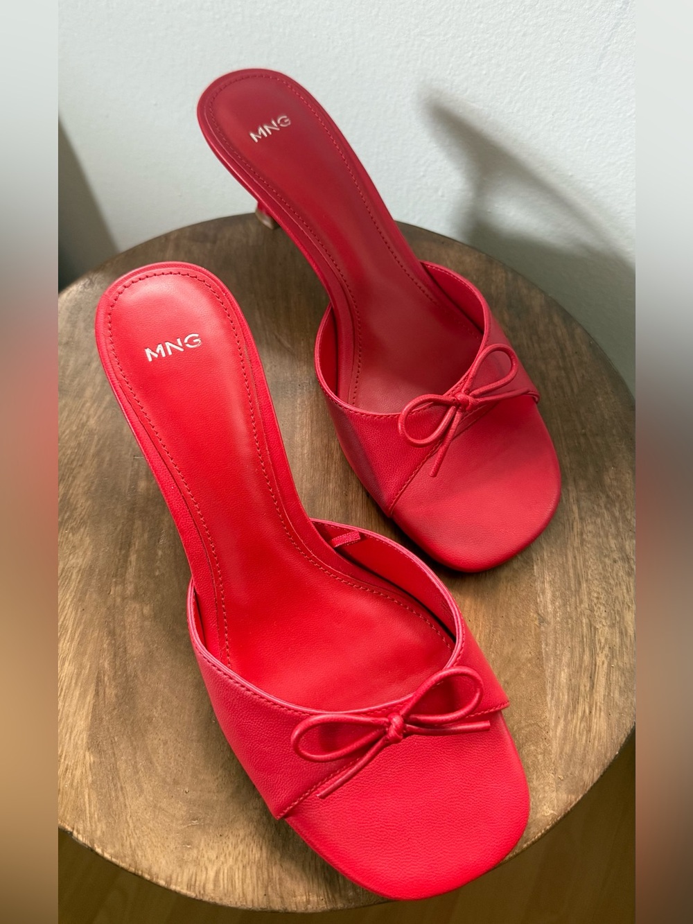 MANGO Red Bow Mule Heels – Kitten Heel – Size 37 – 6.5